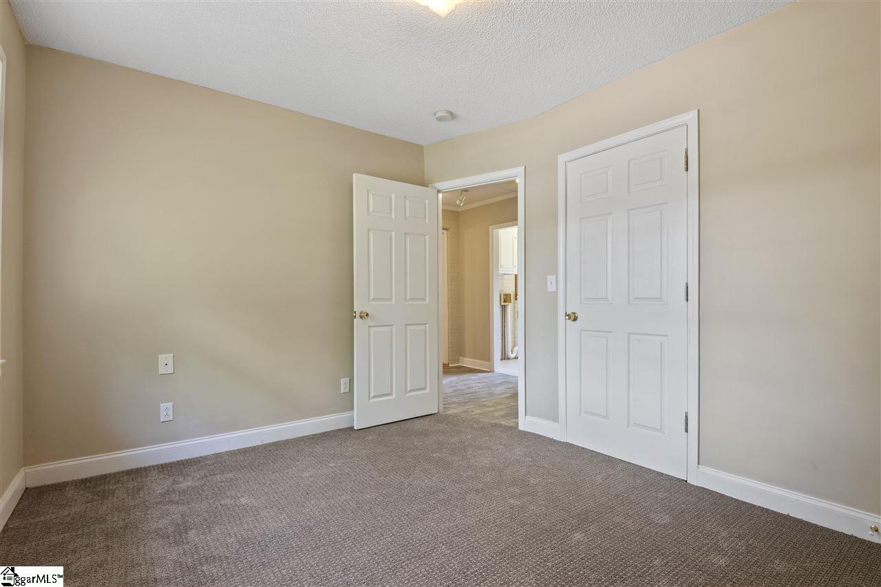 127 Old Cedar Rock Road Easley, SC 29640 - Photo 26 of 36 Gallery Image 26