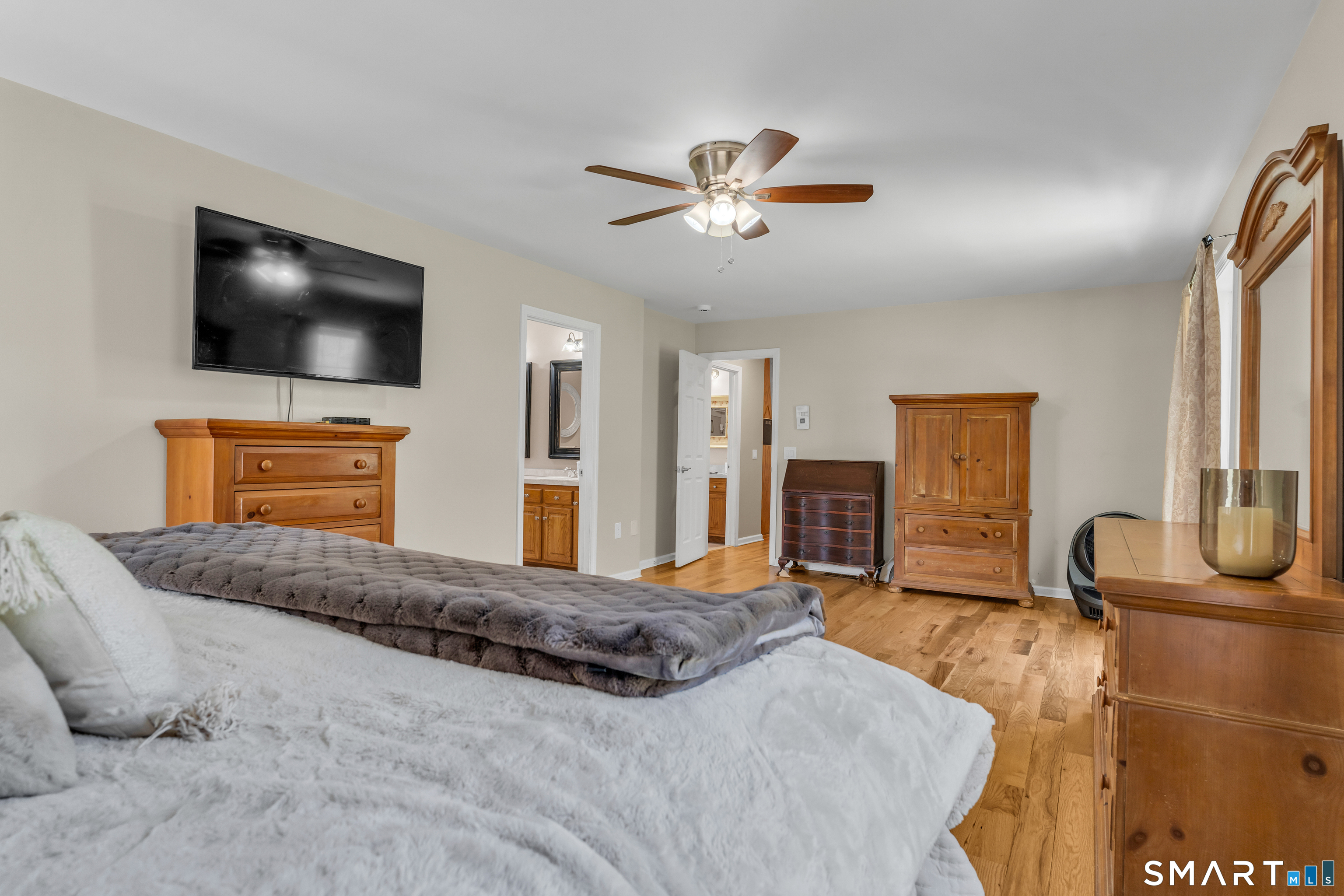 57 Hubbard Road Haddam, CT 06438 - Photo 19 of 32