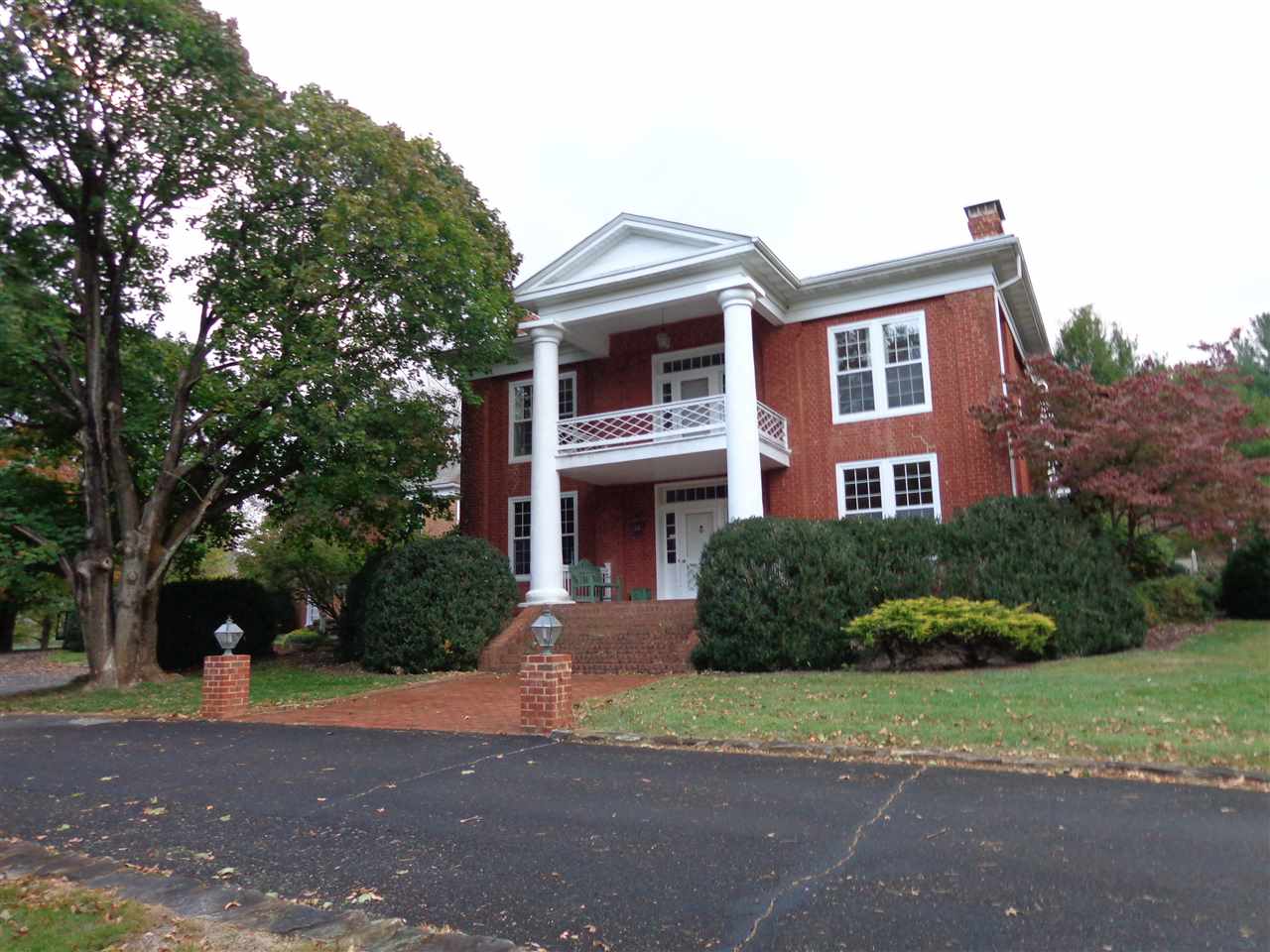 1124 Mossy Creek Road Bridgewater, VA 22812 - Photo 1 of 42 Gallery Image 1