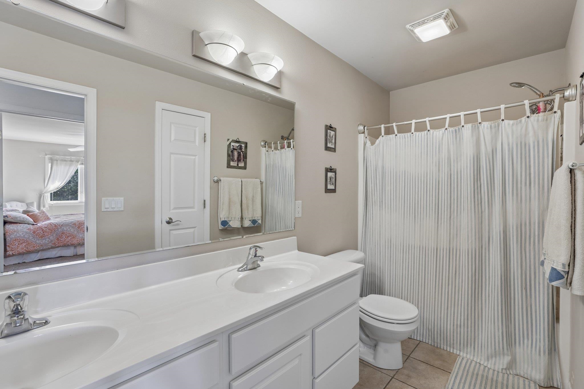 913 Countryside Crossing Waunakee, WI 53597 - Photo 32 of 67