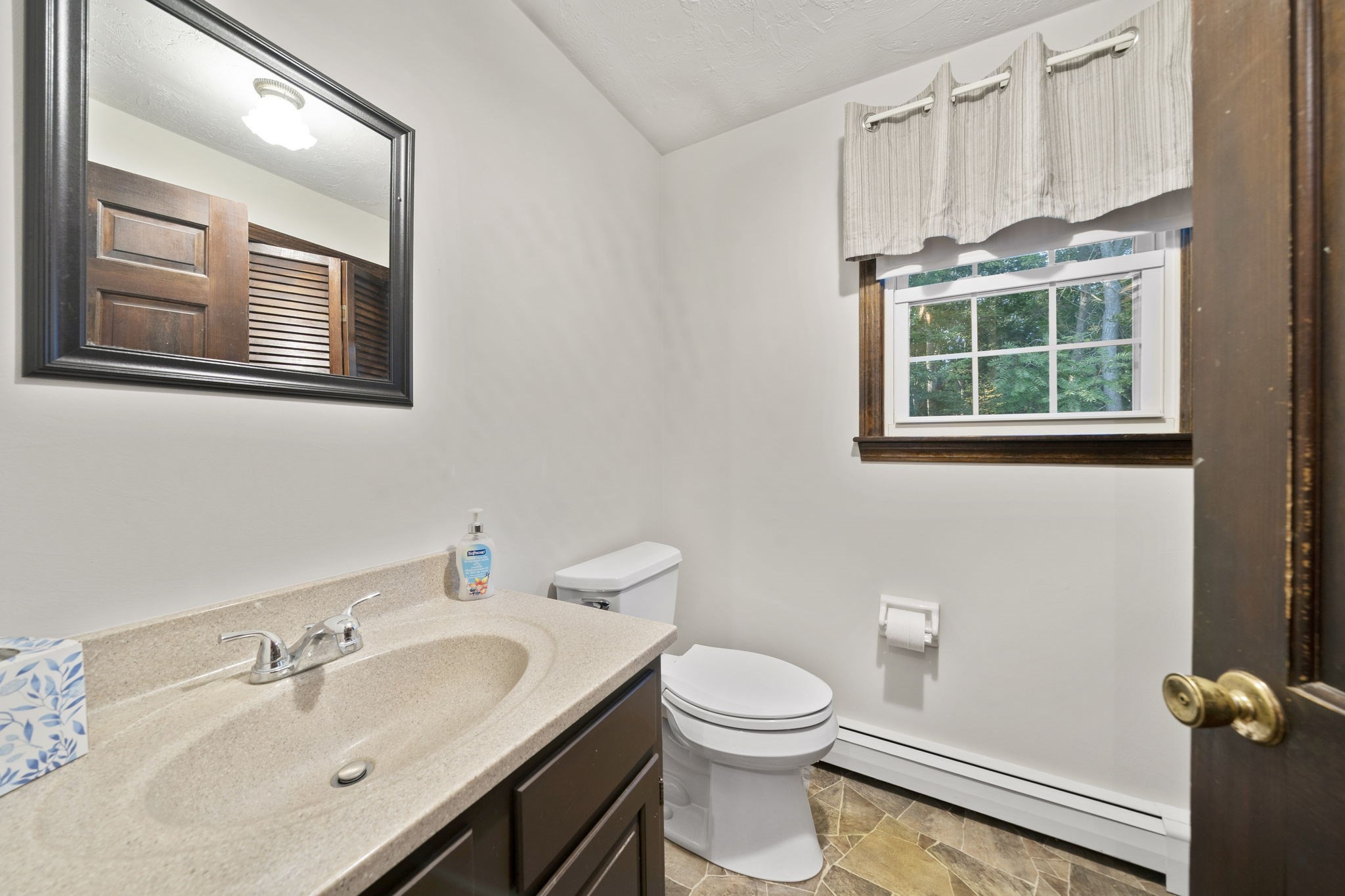 44 Pine Island Road Hanover, MA 02339 - Photo 16 of 37 Gallery Image 16