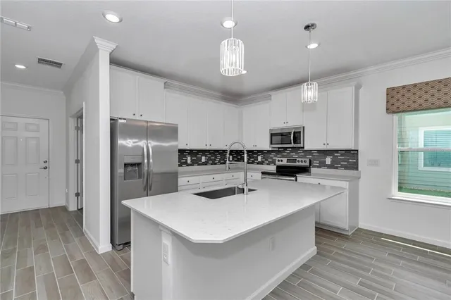 $299,900 | 7867 Southwest 74th Loop, Ocala, FL 34481