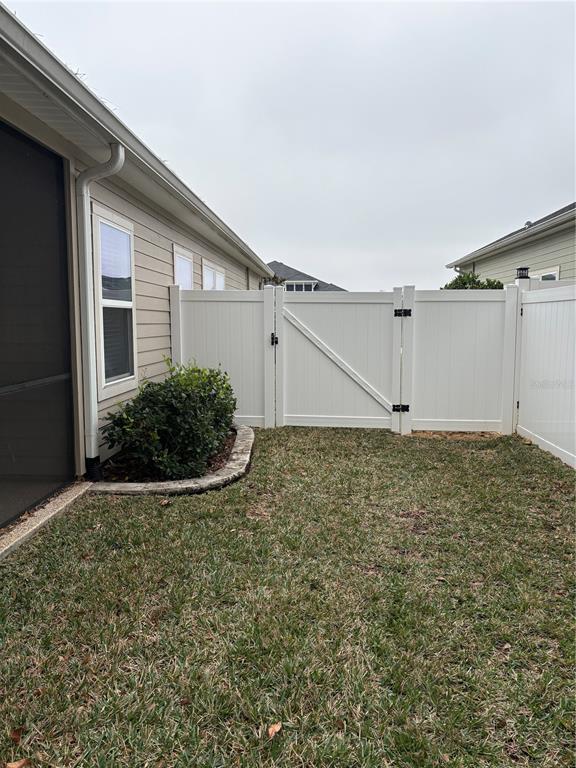 7867 Southwest 74th Loop Ocala, FL 34481 - Photo 54 of 55 a view of a backyard