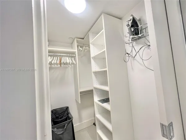 $3,700 | 7832 Collins Avenue, Unit 304, Miami Beach, FL 33141