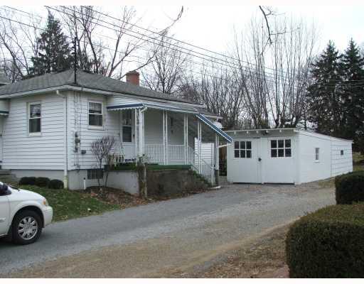 3623 Evergreen Road Pulaski, PA 16143 - Photo 2 of 7 Exterior Front.