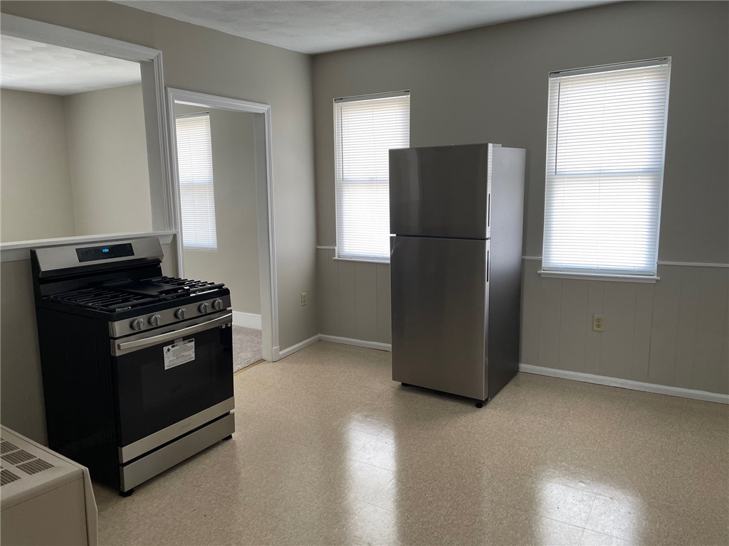 34 Elbow Street Woonsocket, RI 02895 - Photo 6 of 19