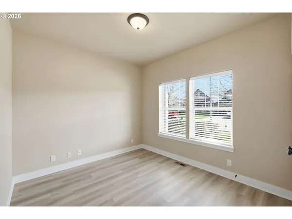 $499,900 | 956 Kaylee Avenue, Junction City, OR 97448