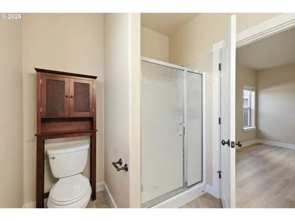 $499,900 | 956 Kaylee Avenue, Junction City, OR 97448