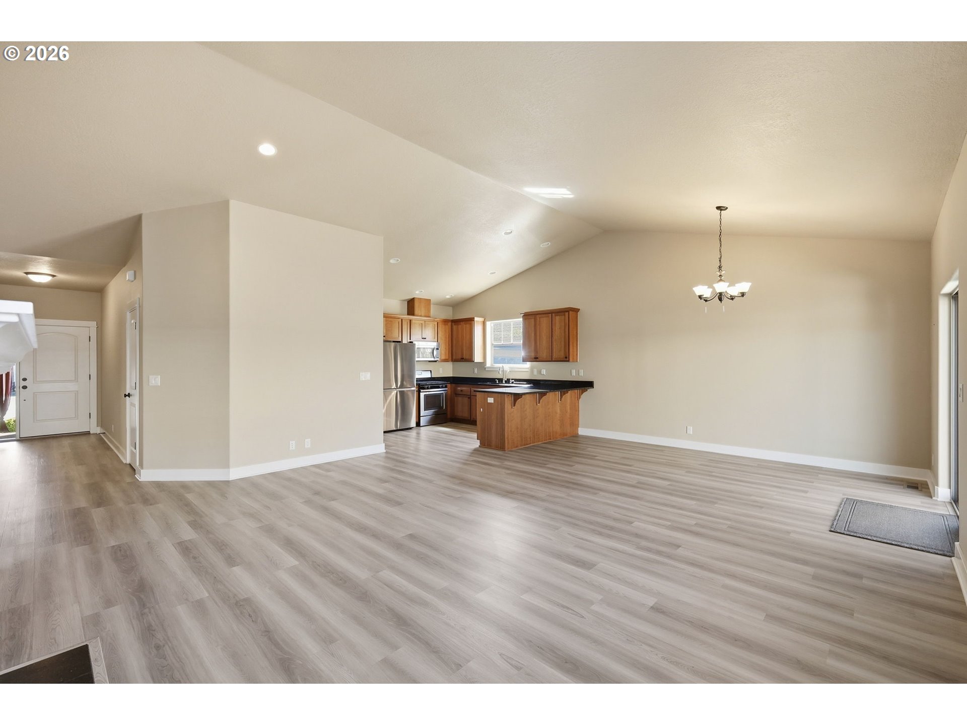 956 Kaylee Avenue Junction City, OR 97448 - Photo 9 of 46