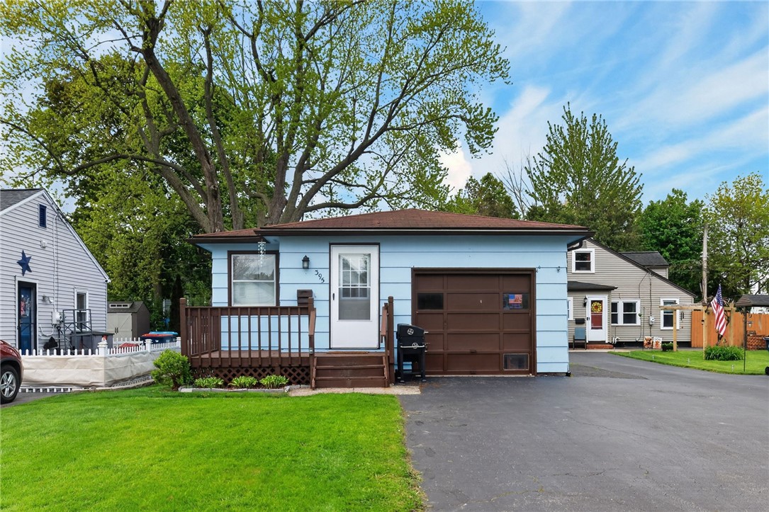 395 Brayton Road Greece, NY 14616 - Photo 1 of 20