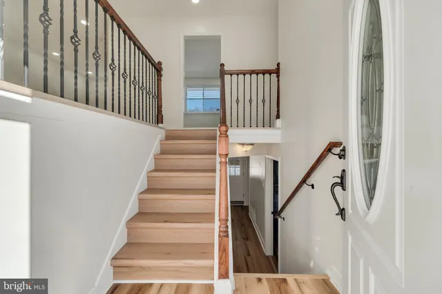 $498,900 | 33 Sycamore Drive, Burlington, NJ 08016