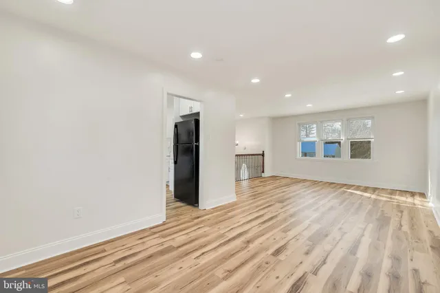 $498,900 | 33 Sycamore Drive, Burlington, NJ 08016