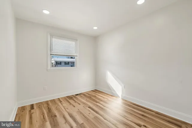 $498,900 | 33 Sycamore Drive, Burlington, NJ 08016