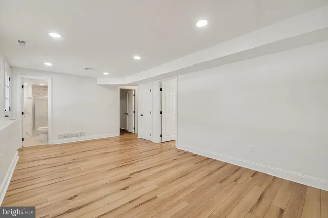 $498,900 | 33 Sycamore Drive, Burlington, NJ 08016