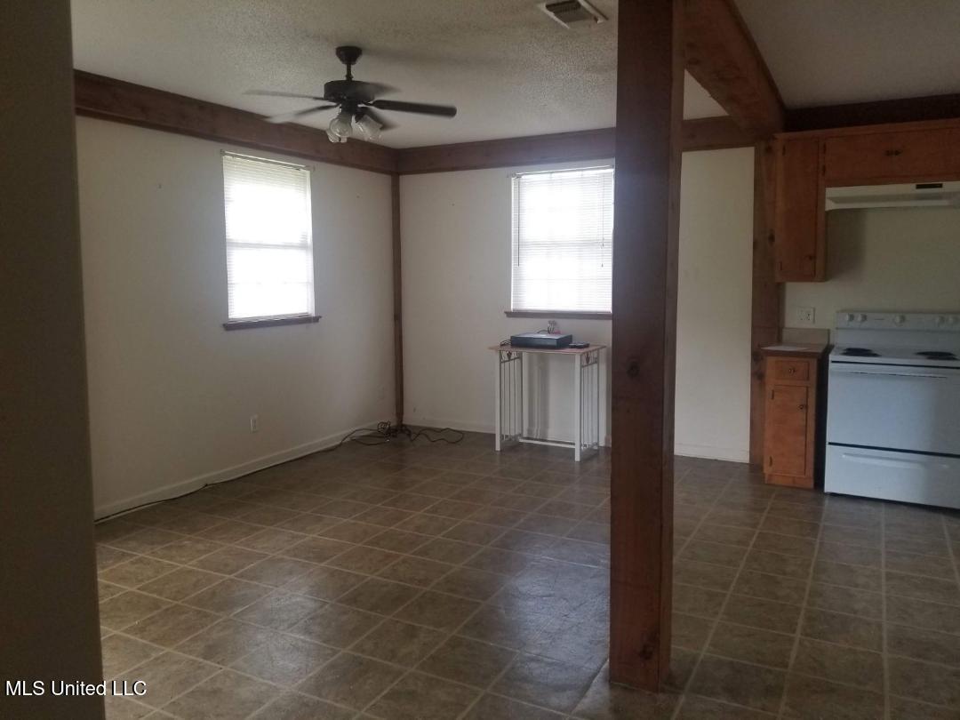 27377 West Dubuisson Road Pass Christian, MS 39571 - Photo 22 of 28 GH 2