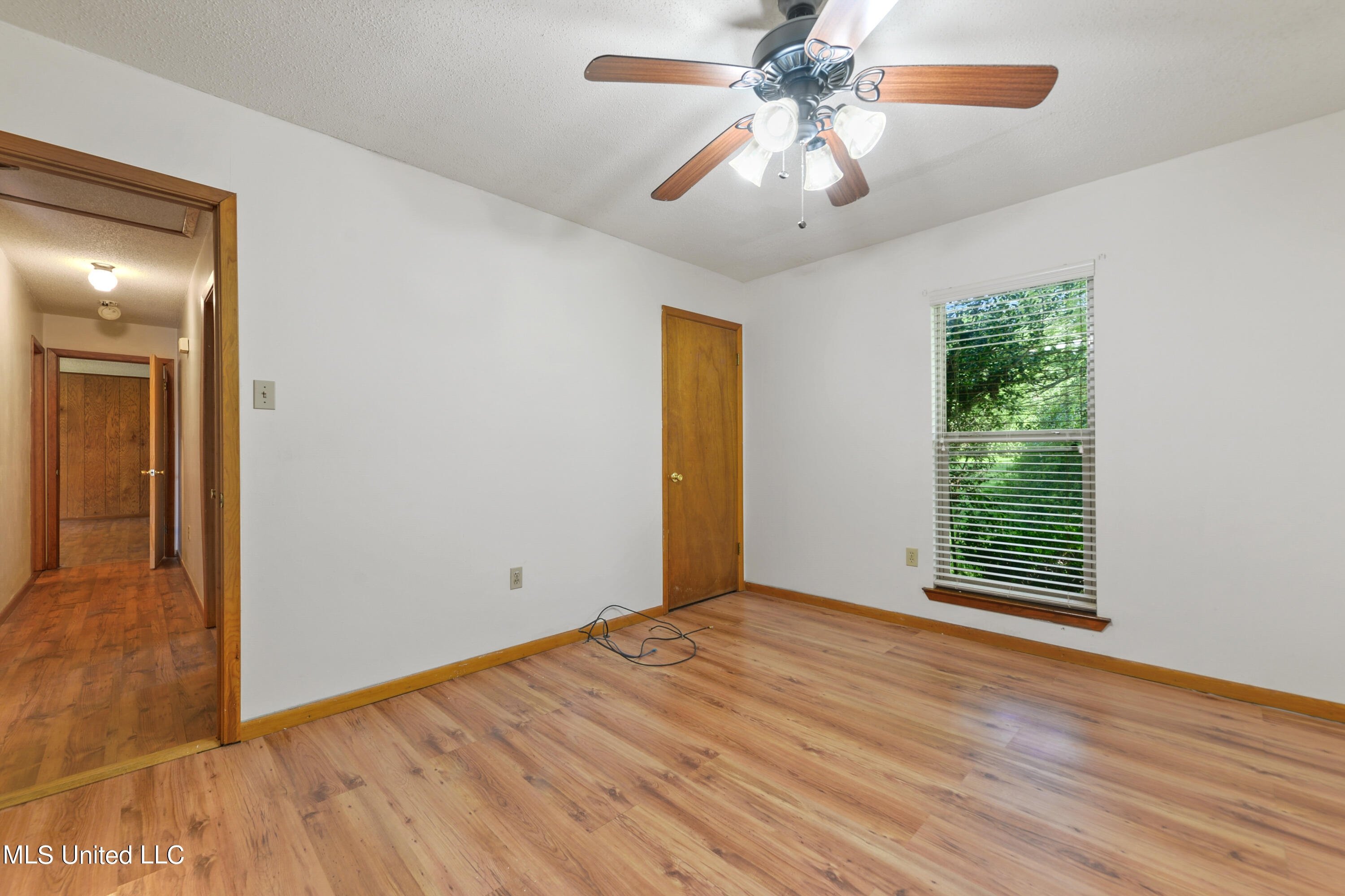 27377 West Dubuisson Road Pass Christian, MS 39571 - Photo 10 of 28 016