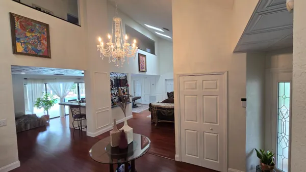 $1,099,000 | 147 Northeast Naranja Avenue, Port St. Lucie, FL 34983