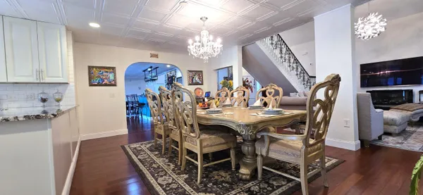 $1,099,000 | 147 Northeast Naranja Avenue, Port St. Lucie, FL 34983