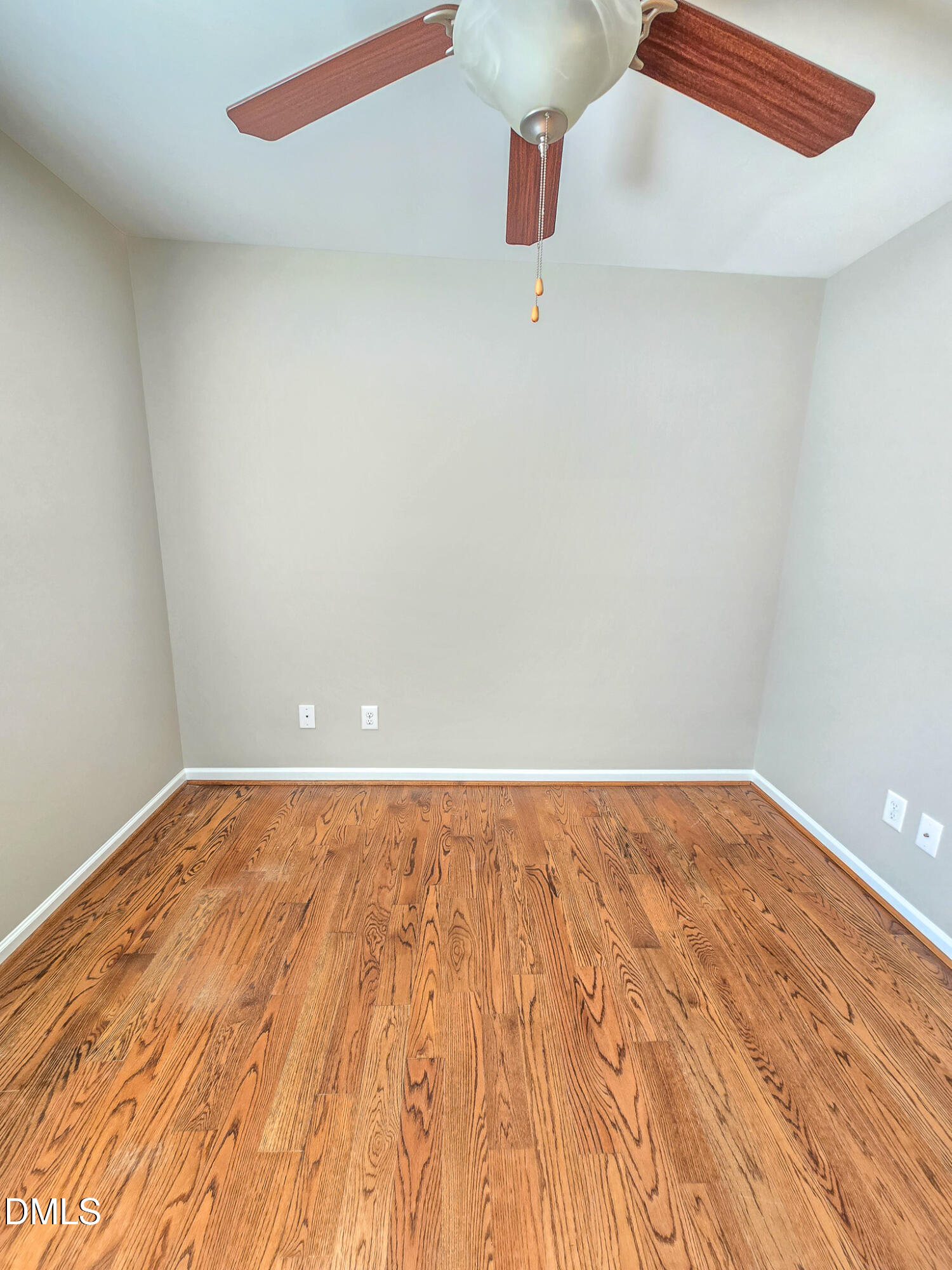 1133 South State Street Raleigh, NC 27601 - Photo 22 of 34 a view of an empty room