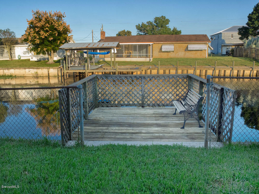 819 Heron Road Cocoa, FL 32926 - Photo 4 of 21 deck-1a