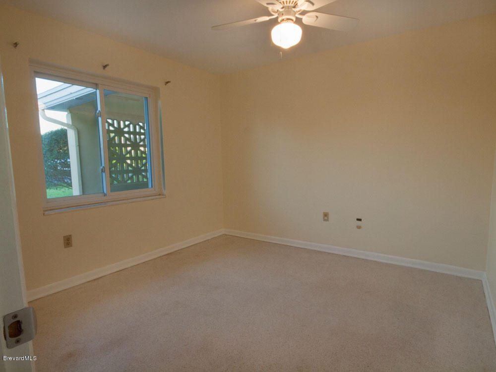 819 Heron Road Cocoa, FL 32926 - Photo 8 of 21 front-room-3a