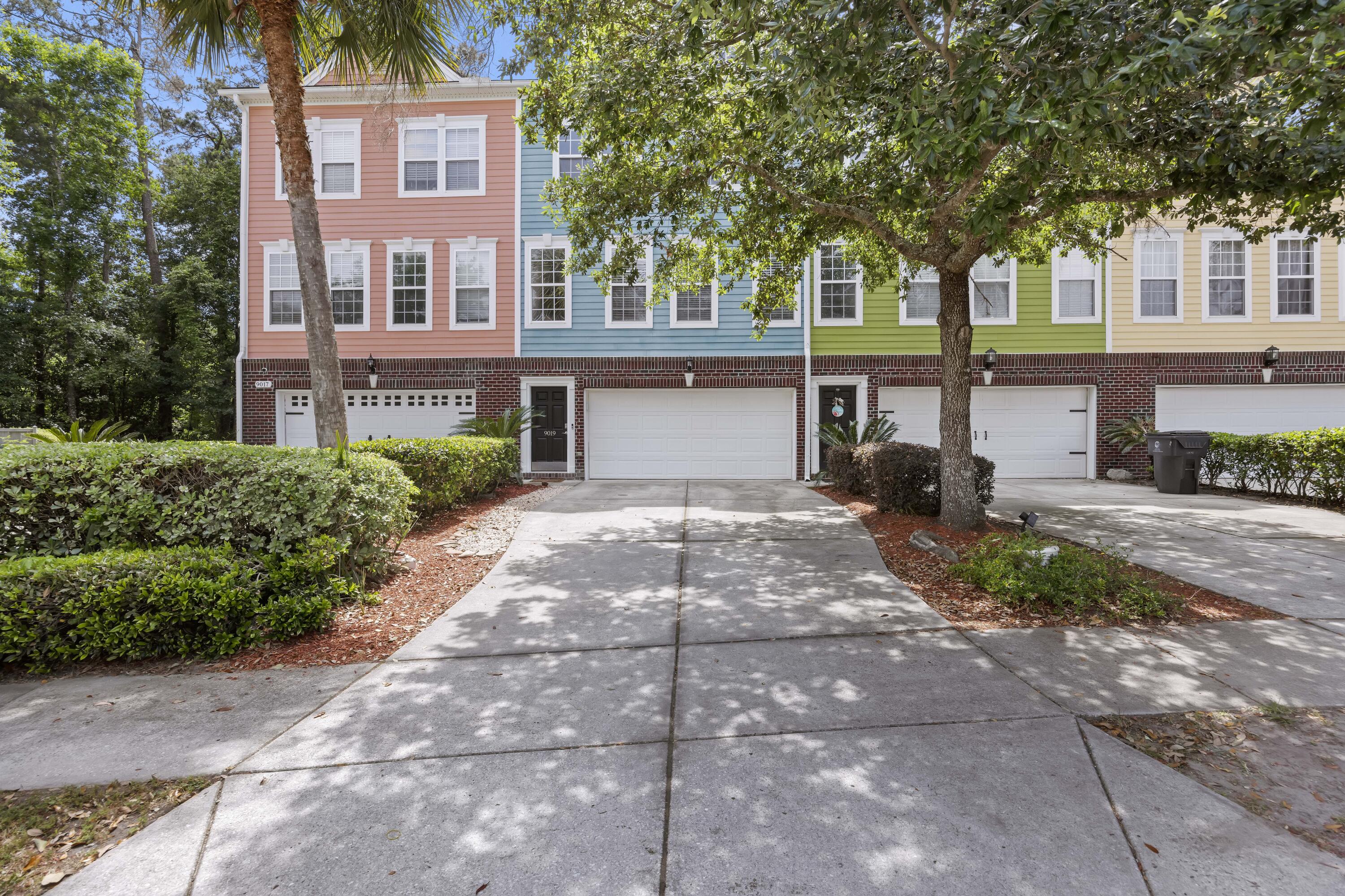 9019 Parlor Drive Ladson, SC 29456 - Photo 2 of 29 Plenty or Parking