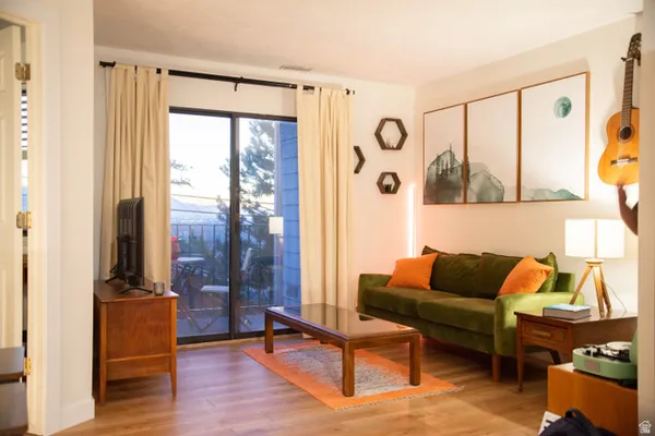 $299,000 | 480 Wall Street, Unit B102, Salt Lake City, UT 84103