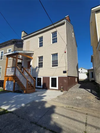 $450,000 | 17 Conklin Street, Poughkeepsie, NY 12601