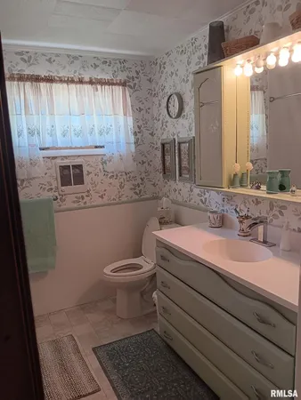 $169,900 | 218 East Mound Street, Havana, IL 62644