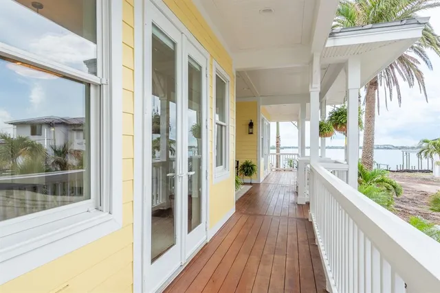 $4,250,000 | 442 Midway Island, Clearwater Beach, FL 33767