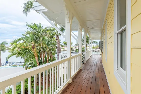$3,950,000 | 442 Midway Island, Clearwater Beach, FL 33767