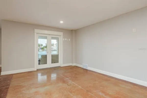$3,950,000 | 442 Midway Island, Clearwater Beach, FL 33767