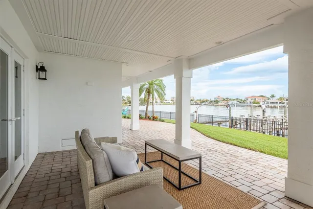 $4,250,000 | 442 Midway Island, Clearwater Beach, FL 33767