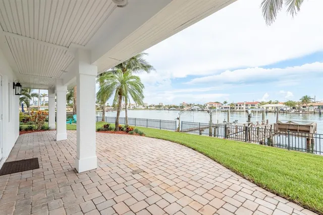 $4,250,000 | 442 Midway Island, Clearwater Beach, FL 33767