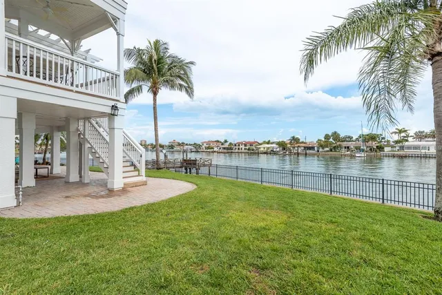 $4,250,000 | 442 Midway Island, Clearwater Beach, FL 33767