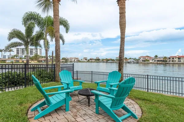 $3,950,000 | 442 Midway Island, Clearwater Beach, FL 33767