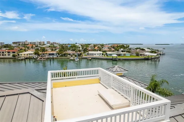 $4,250,000 | 442 Midway Island, Clearwater Beach, FL 33767