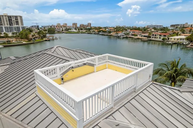 $4,250,000 | 442 Midway Island, Clearwater Beach, FL 33767