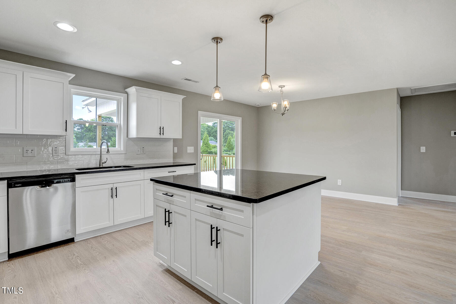 45 Rocks Edge Lane Smithfield, NC 27577 - Photo 11 of 30 45 Rock Edge Ln-19