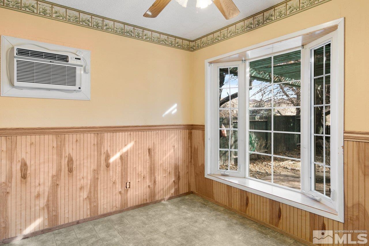 4960 Reggie Road Reno, NV 89502 - Photo 6 of 24 Photo 6