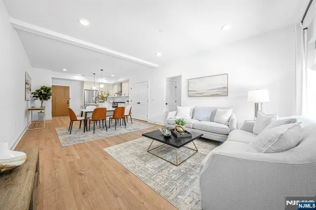 $459,000 | 104 Encampment Court, Unit 104, Towaco, NJ 07082