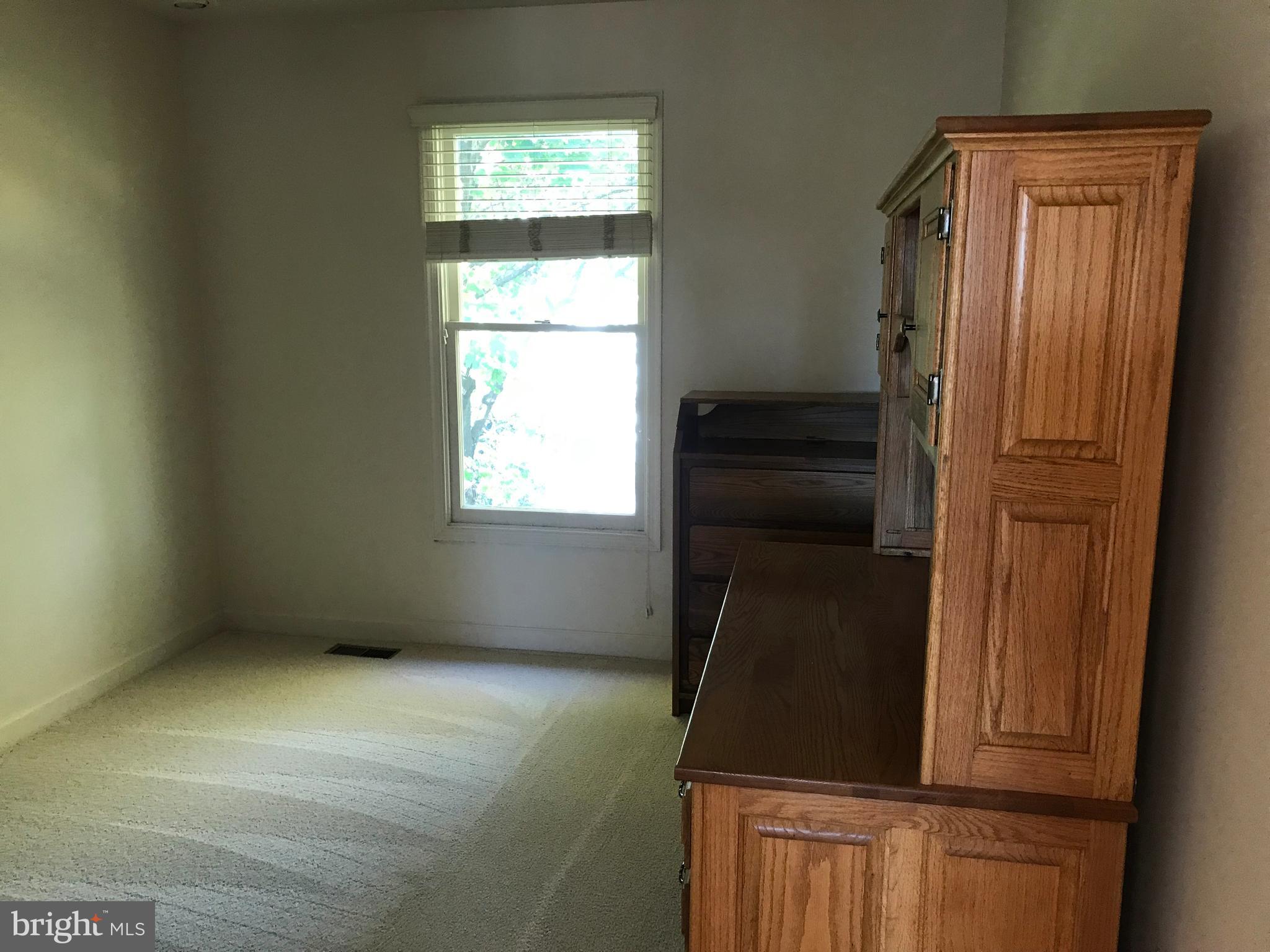 17000 Spates Hill Road Poolesville, MD 20837 - Photo 28 of 45 Bedroom 3