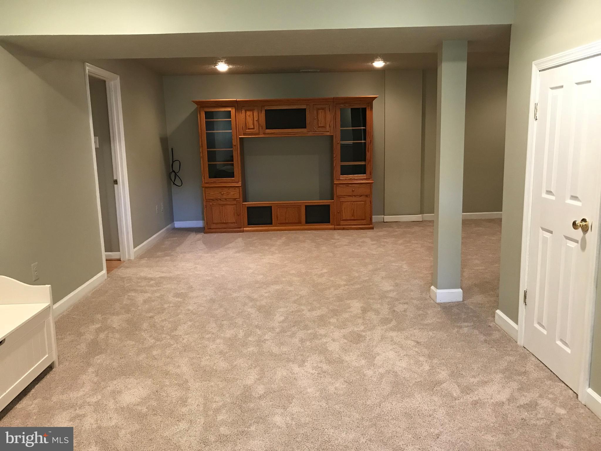 17000 Spates Hill Road Poolesville, MD 20837 - Photo 33 of 45 Huge Basement/Recreation Room