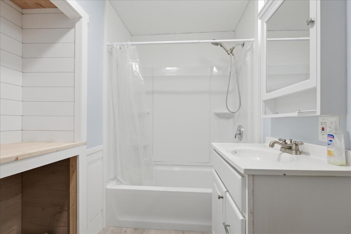 182 Manley Road Auburn, ME 04210 - Photo 28 of 52 32-DSC01045