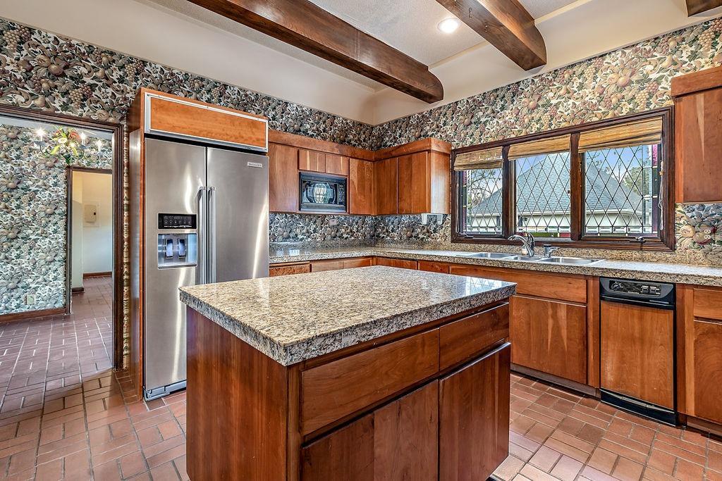 3940 Walker Creek Road Central Point, OR 97502 - Photo 22 of 35 Additional Photo