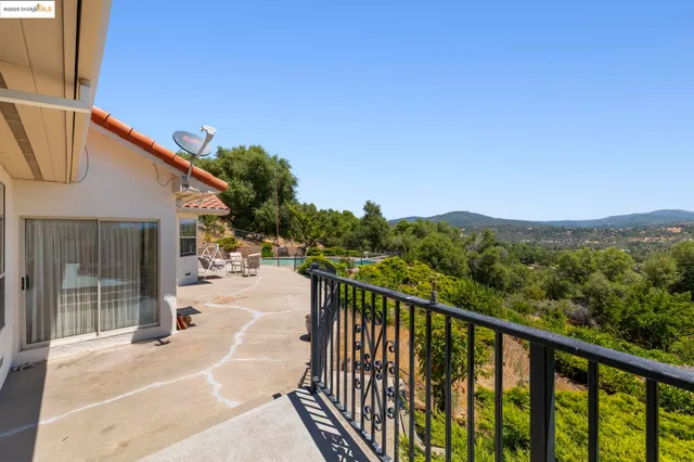 $864,950 | 16411 Crestridge Avenue, Sonora, CA 95370