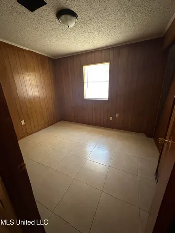 $1,350 | 25 Robbie Street, Lucedale, MS 39452