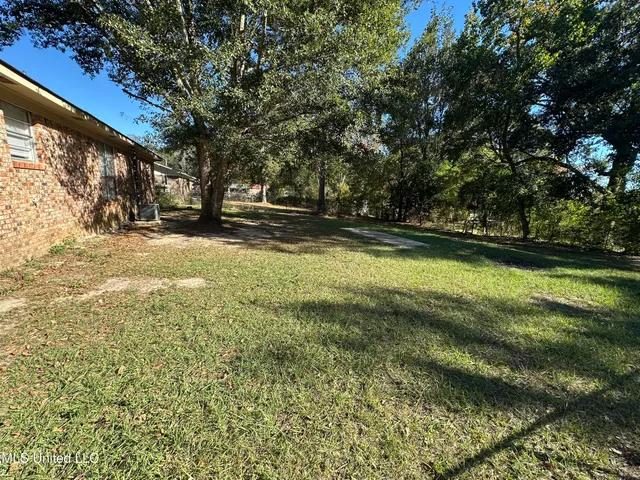 $1,350 | 25 Robbie Street, Lucedale, MS 39452