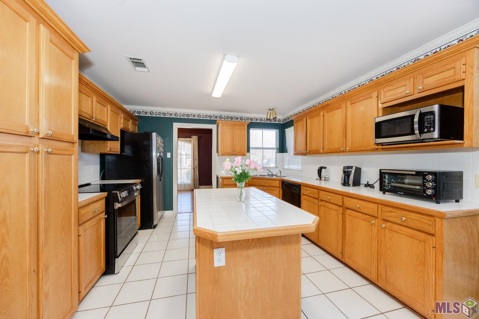 11060 Paddock Avenue Baton Rouge, LA 70816 - Photo 7 of 20