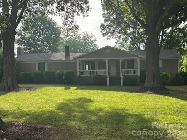 $2,195 | 2725 Sloop Road, Mount Ulla, NC 28125